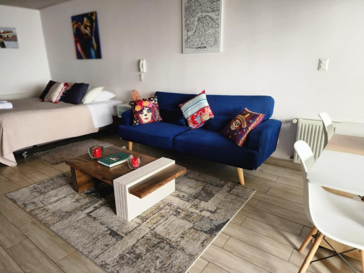 Hom I Estudio Nuevo Con Preciosa Vista Y Estacionamiento Valparaíso