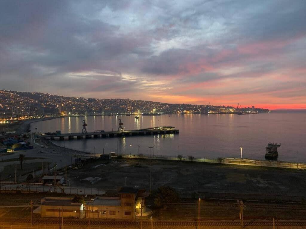 Apartamento Hom I Estudio Nuevo Con Preciosa Vista Y Estacionamiento Valparaíso