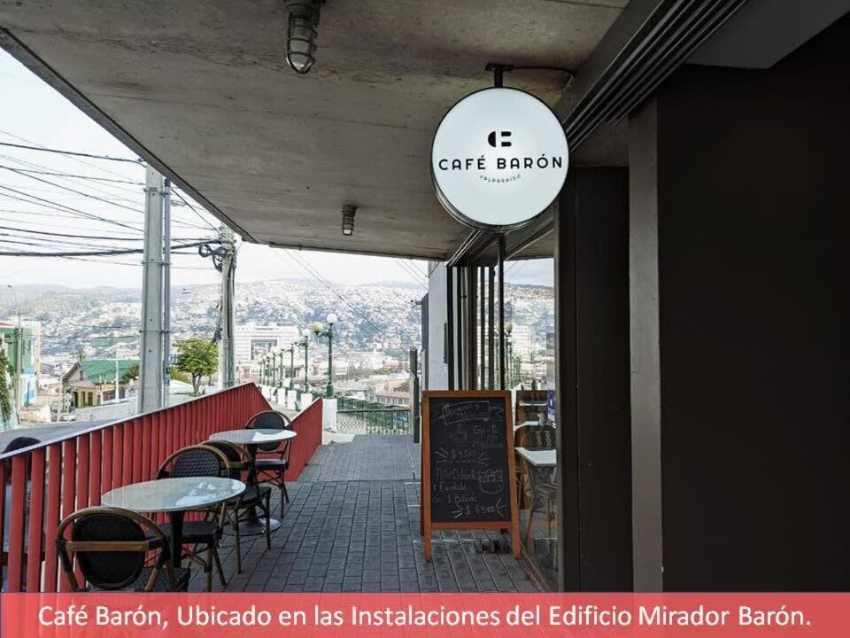 Hom I Estudio Nuevo Con Preciosa Vista Y Estacionamiento * Valparaíso