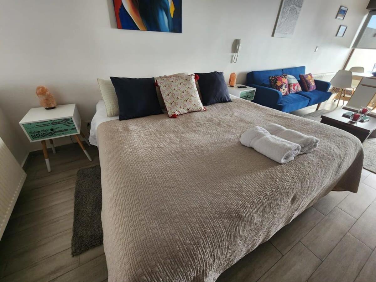 Hom I Estudio Nuevo Con Preciosa Vista Y Estacionamiento Apartamento