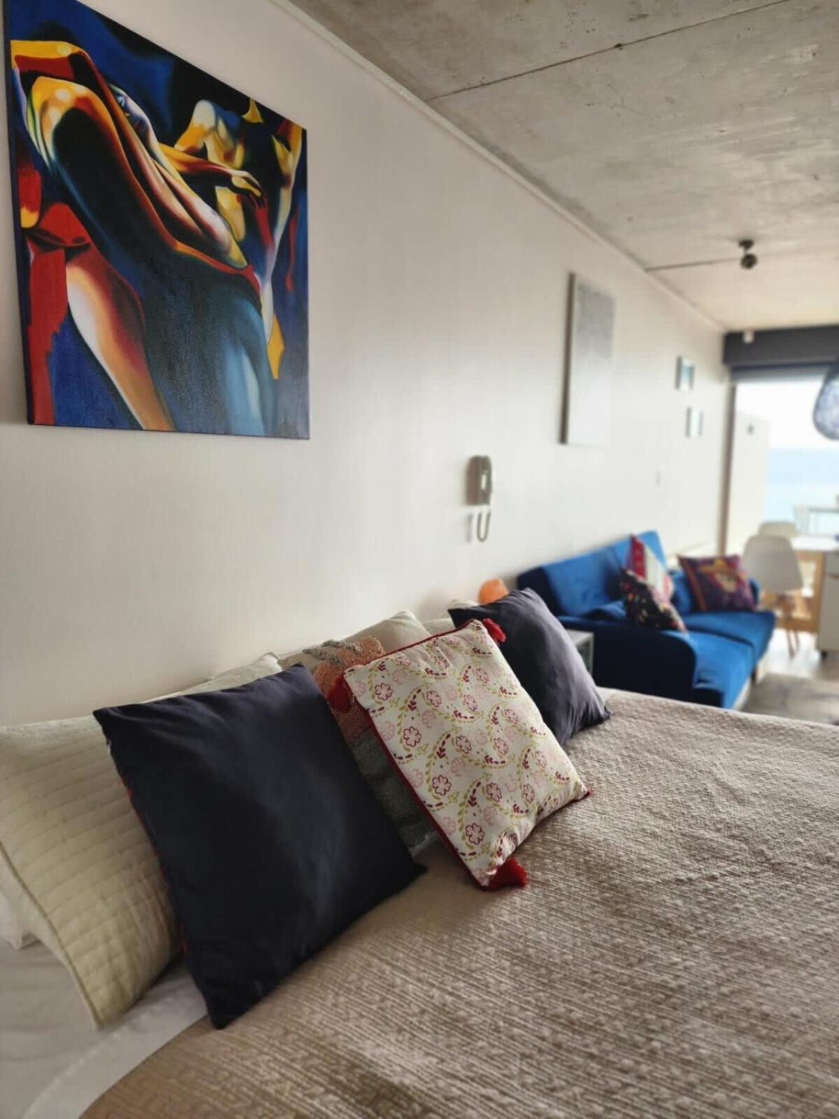 Apartamento Hom I Estudio Nuevo Con Preciosa Vista Y Estacionamiento *